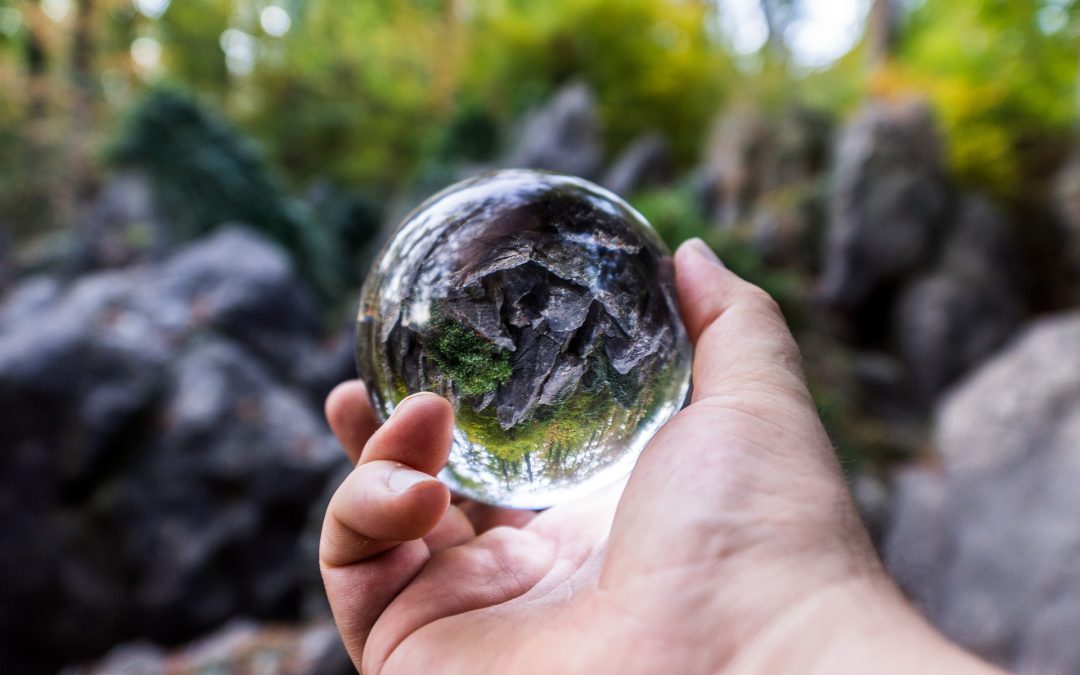 Het nieuwe is al lang begonnen, maar het oude maakt alleen zo’n herrie met doodgaan